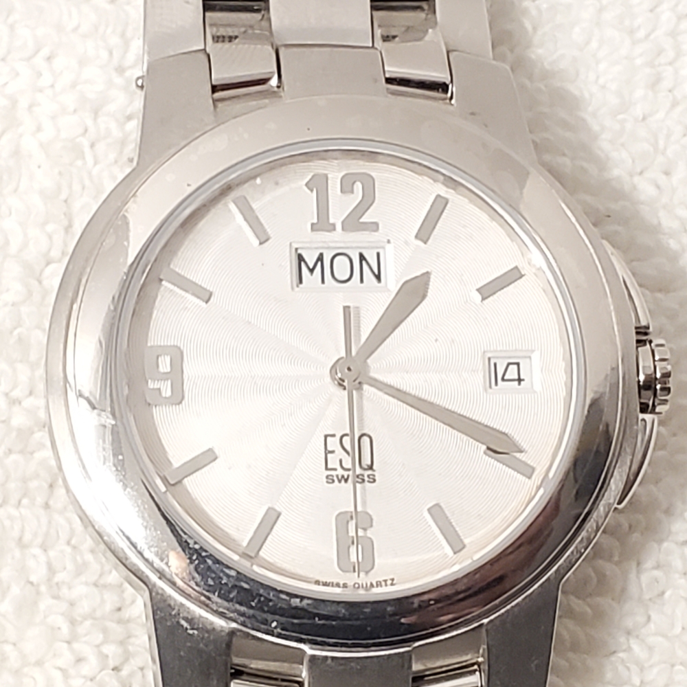 ESQ Swiss Quartz Men's Day Date White Dial Stainless Steel One Jewel Watch